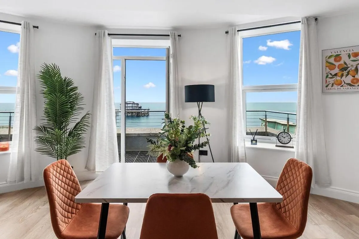 Kings Sea View Residence - Sleeps 8 - Terrace Brighton
